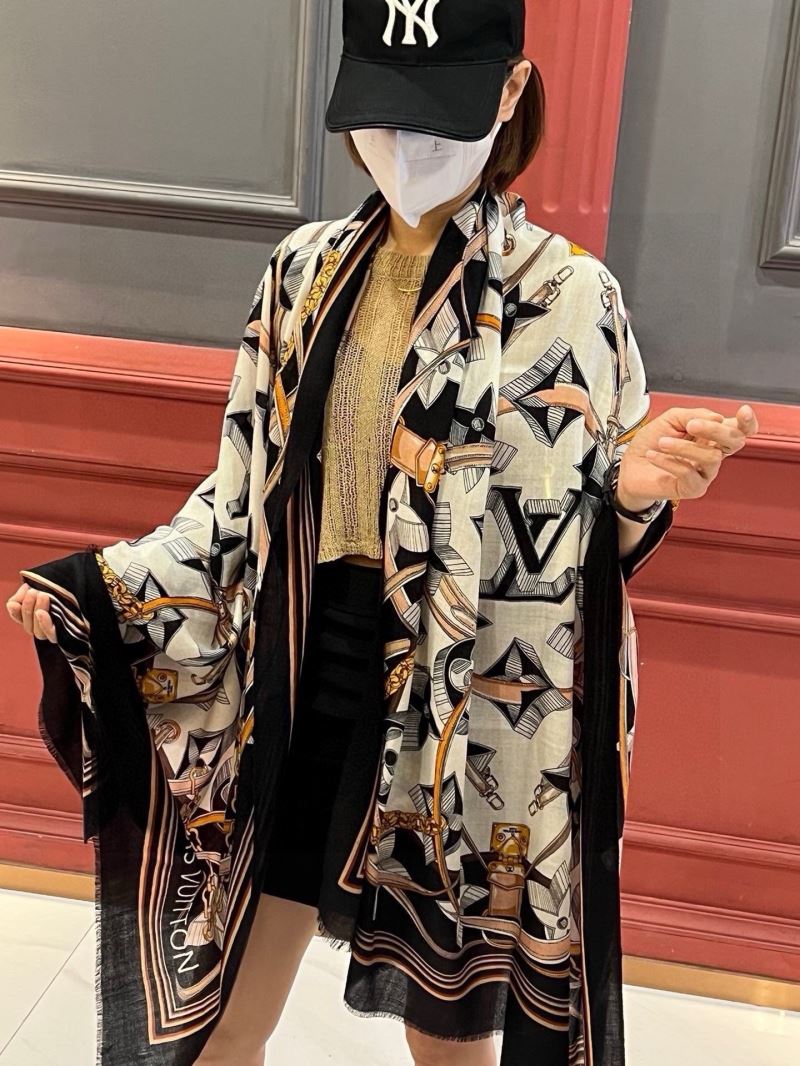 Louis Vuitton Scarf